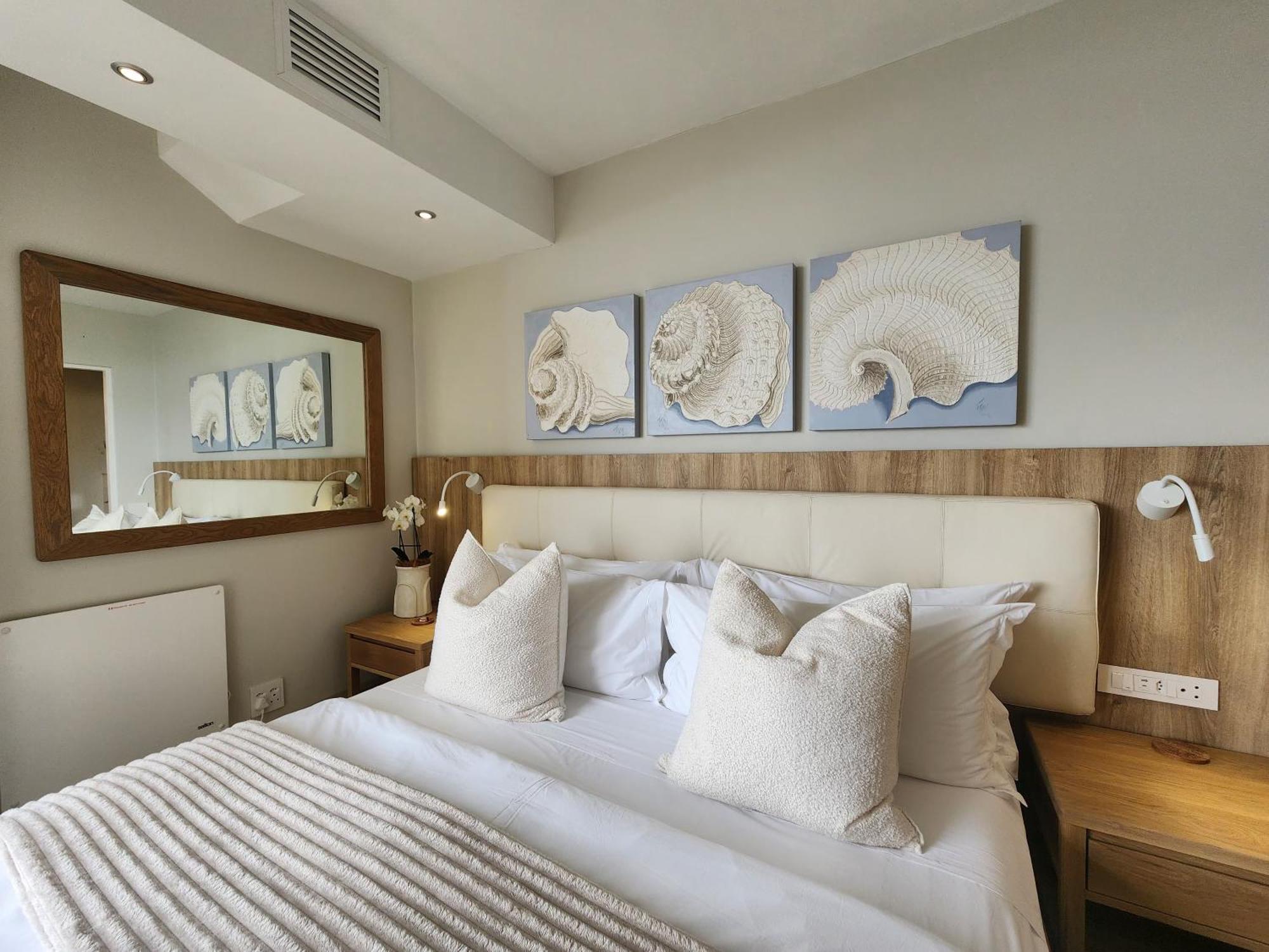 Waves Of Grace Seafront Villa Vịnh Vịnh Herolds Bay Ngoại thất bức ảnh